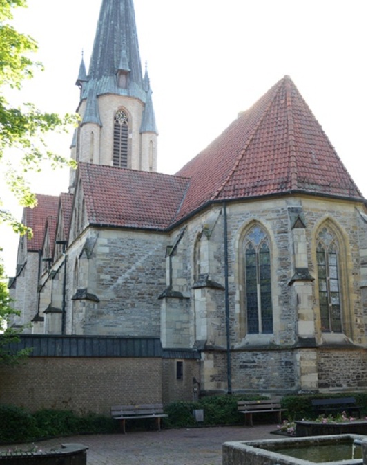 Altenberger Kirche im Jahr 2012